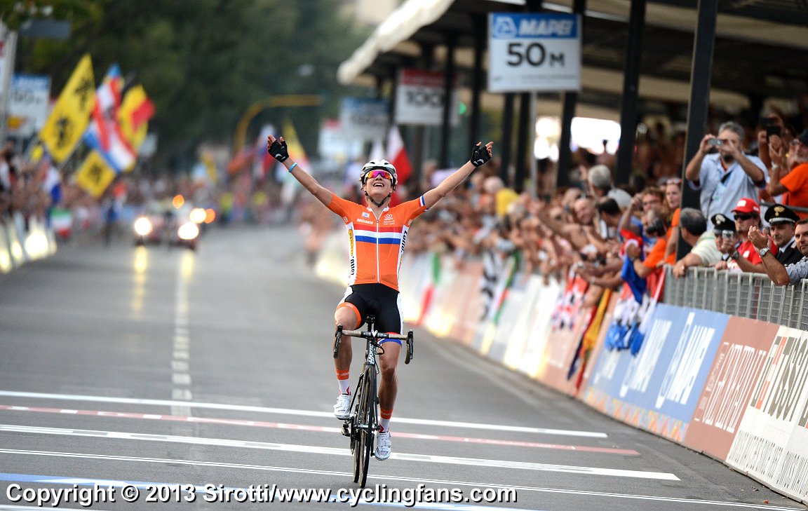 2013_uci_road_worlds_elite_women_road_race_marianne_vos_wins1