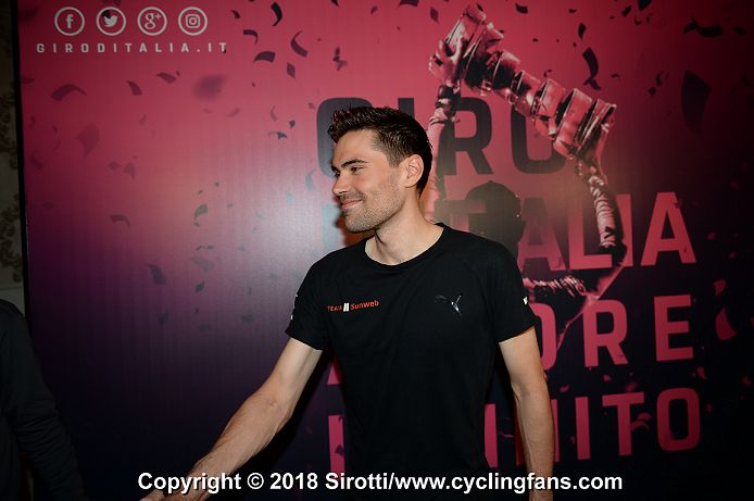 [Immagine: 2018_giro_d_italia_prerace_tom_dumoulin4a.jpg]