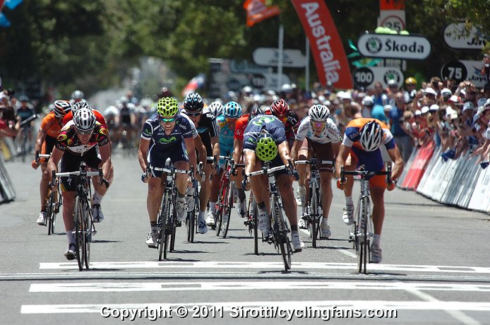 Francisco Ventoso (Movistar) just beats Michael Matthews (Rabobank), right, and Matthew Goss (HTC-Highroad), left, to the line.